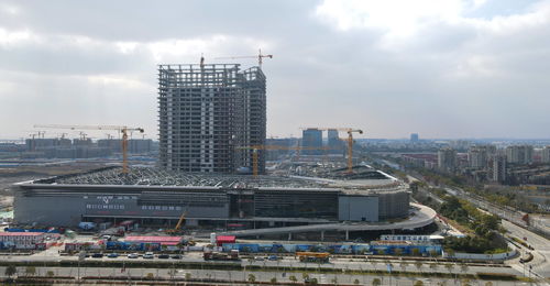 上海自貿(mào)區(qū)臨港新片區(qū)新春建設忙，推動貿(mào)易高質(zhì)量發(fā)展